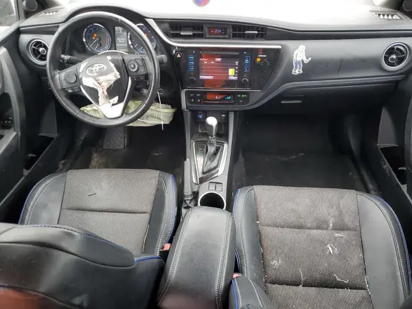 2T1BURHE3HC885281 2017 TOYOTA COROLLA - Image 8
