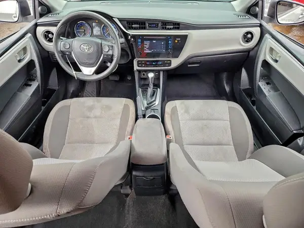2T1BURHE3HC886057 2017 TOYOTA COROLLA - Image 8