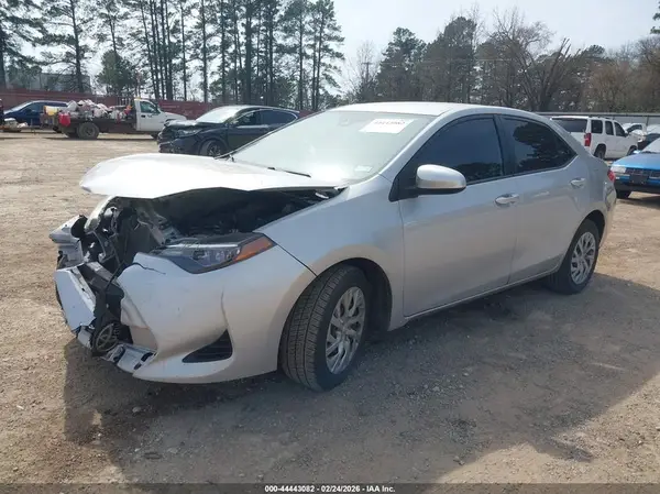 2T1BURHE3HC893509 2017 TOYOTA COROLLA - Image 2