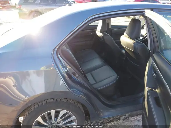 2T1BURHE3HC895812 2017 TOYOTA COROLLA - Image 8