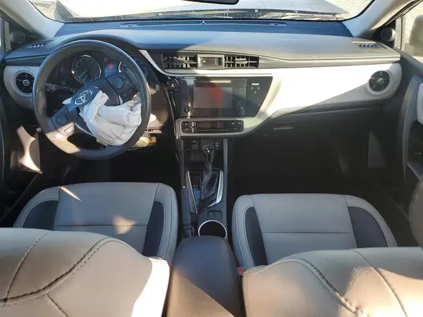 2T1BURHE3HC897057 2017 TOYOTA COROLLA - Image 8
