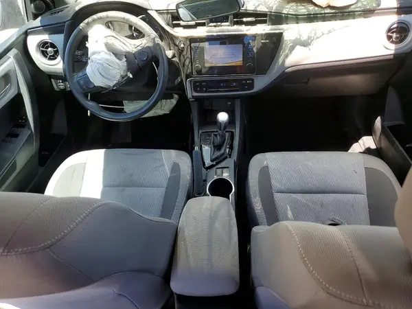 2T1BURHE3HC899570 2017 TOYOTA COROLLA - Image 8