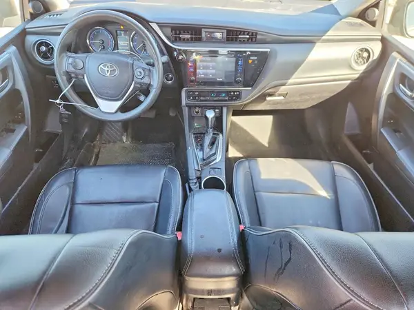 2T1BURHE3HC901981 2017 TOYOTA COROLLA - Image 8