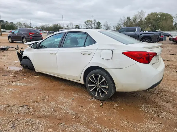 2T1BURHE3HC911121 2017 TOYOTA COROLLA - Image 2