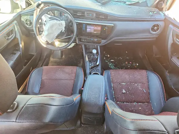 2T1BURHE3HC911121 2017 TOYOTA COROLLA - Image 8