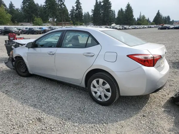 2T1BURHE3HC916268 2017 TOYOTA COROLLA - Image 2