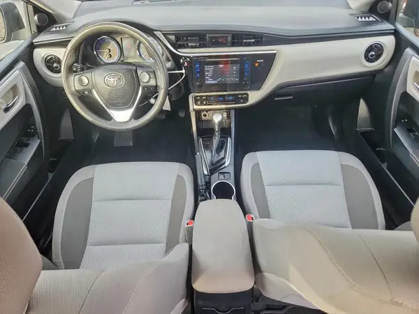 2T1BURHE3HC921244 2017 TOYOTA COROLLA - Image 8