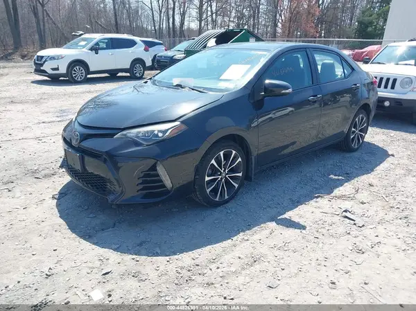 2T1BURHE3HC922197 2017 TOYOTA COROLLA - Image 2