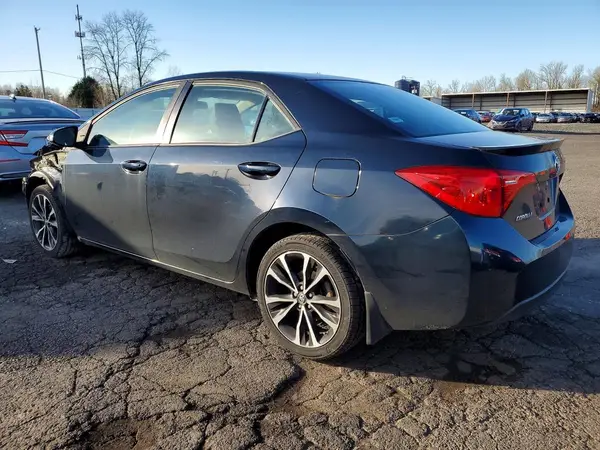 2T1BURHE3HC931093 2017 TOYOTA COROLLA - Image 2