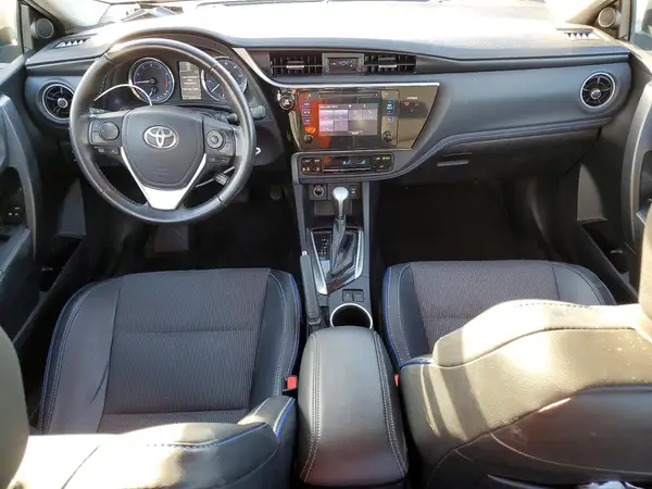 2T1BURHE3HC931093 2017 TOYOTA COROLLA - Image 8