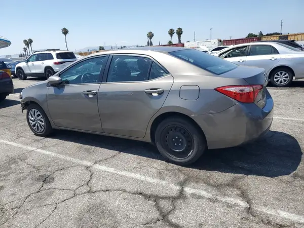 2T1BURHE3HC935189 2017 TOYOTA COROLLA - Image 2
