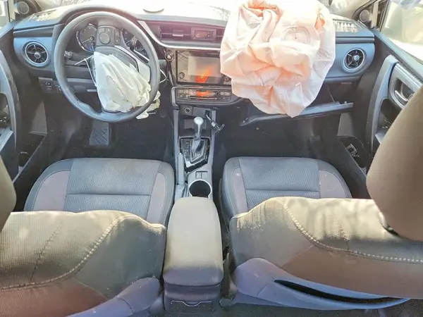 2T1BURHE3HC935354 2017 TOYOTA COROLLA - Image 8