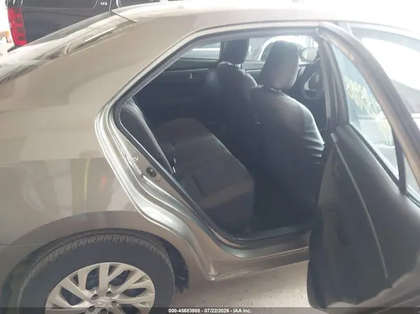 2T1BURHE3HC938030 2017 TOYOTA COROLLA - Image 8