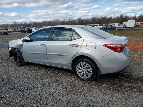 2T1BURHE3HC938108 2017 TOYOTA COROLLA - Image 2