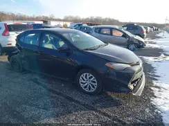 2T1BURHE3HC938982 2017 TOYOTA COROLLA