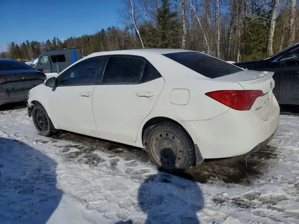 2T1BURHE3HC939503 2017 TOYOTA COROLLA - Image 2