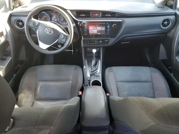 2T1BURHE3HC946886 2017 TOYOTA COROLLA - Image 8