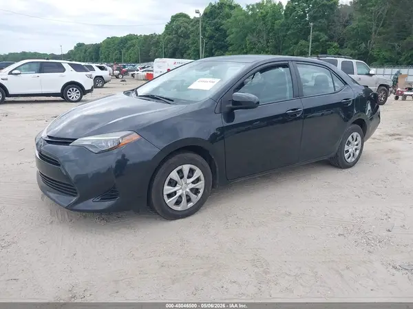 2T1BURHE3HC951084 2017 TOYOTA COROLLA - Image 2