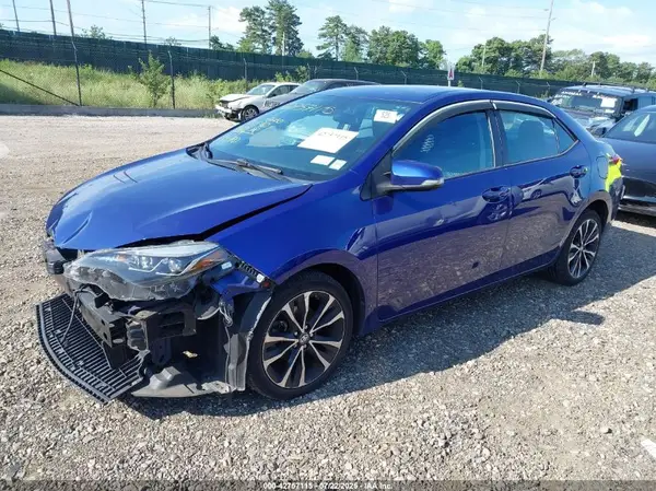 2T1BURHE3HC951957 2017 TOYOTA COROLLA - Image 2