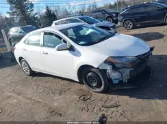 2T1BURHE3HC953854 2017 TOYOTA COROLLA
