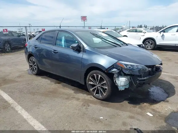 2T1BURHE3HC954048 2017 TOYOTA COROLLA - Image 1