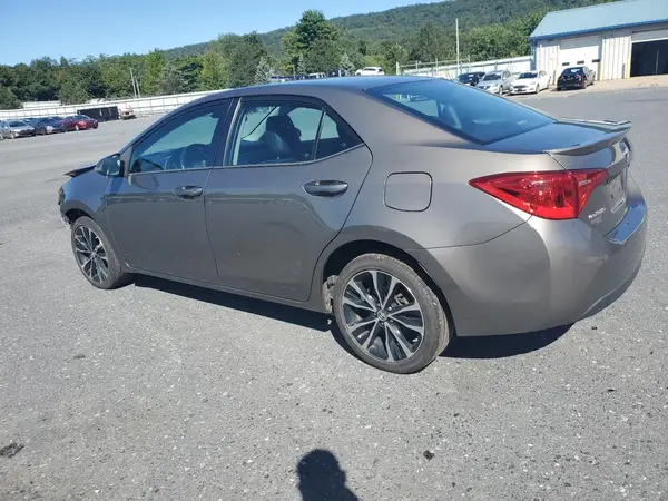 2T1BURHE3HC954602 2017 TOYOTA COROLLA - Image 2