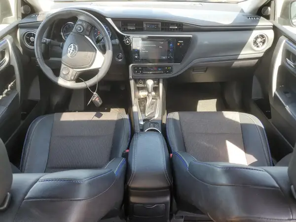 2T1BURHE3HC957421 2017 TOYOTA COROLLA - Image 8