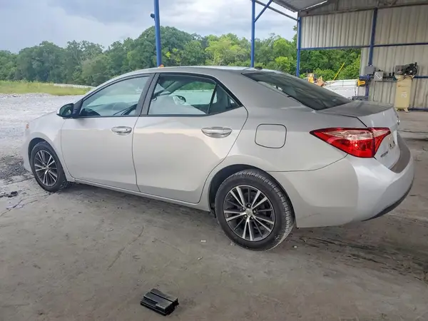 2T1BURHE3HC957922 2017 TOYOTA COROLLA - Image 2