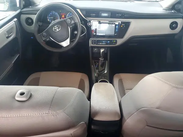 2T1BURHE3HC957922 2017 TOYOTA COROLLA - Image 8