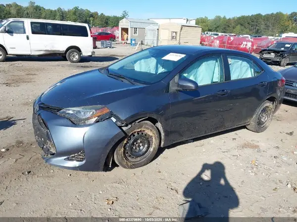 2T1BURHE3HC959721 2017 TOYOTA COROLLA - Image 2