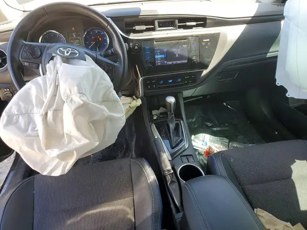 2T1BURHE3HC963008 2017 TOYOTA COROLLA - Image 8