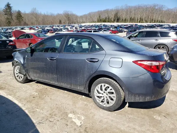 2T1BURHE3JC000535 2018 TOYOTA COROLLA - Image 2