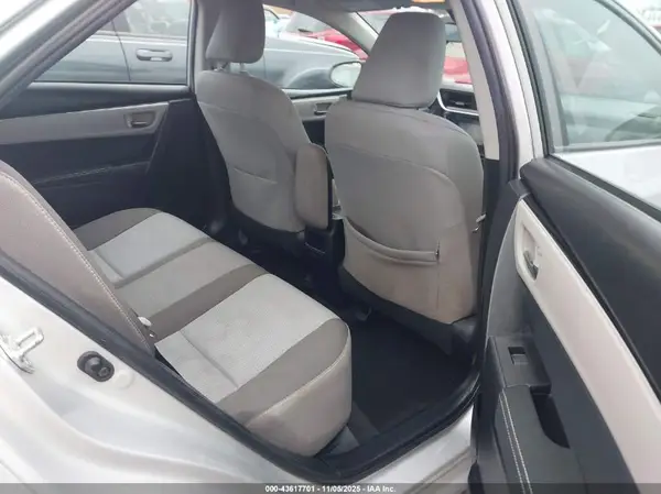2T1BURHE3JC003192 2018 TOYOTA COROLLA - Image 8