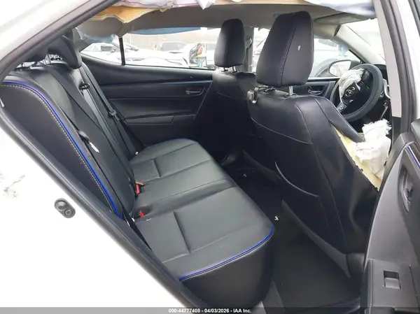 2T1BURHE3JC003743 2018 TOYOTA COROLLA - Image 8