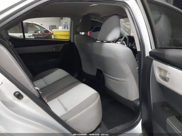 2T1BURHE3JC005542 2018 TOYOTA COROLLA - Image 8