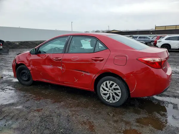 2T1BURHE3JC006139 2018 TOYOTA COROLLA - Image 2