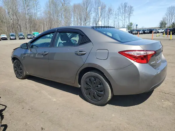2T1BURHE3JC006853 2018 TOYOTA COROLLA - Image 2