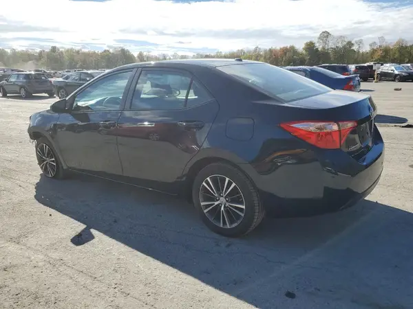 2T1BURHE3JC008425 2018 TOYOTA COROLLA - Image 2