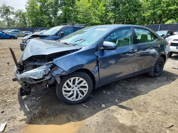 2T1BURHE3JC009302 2018 TOYOTA COROLLA - Image 1