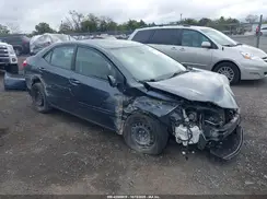 2T1BURHE3JC010076 2018 TOYOTA COROLLA