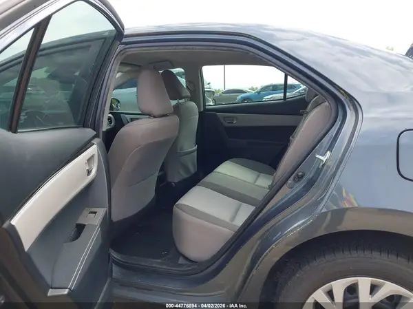 2T1BURHE3JC011227 2018 TOYOTA COROLLA - Image 8