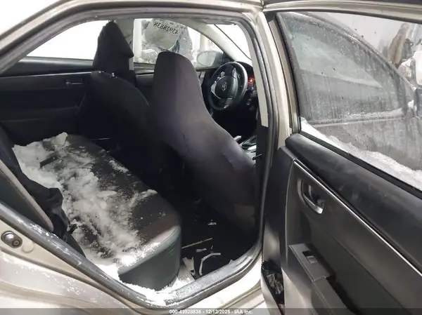 2T1BURHE3JC013494 2018 TOYOTA COROLLA - Image 8