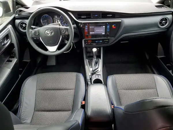 2T1BURHE3JC014595 2018 TOYOTA COROLLA - Image 8