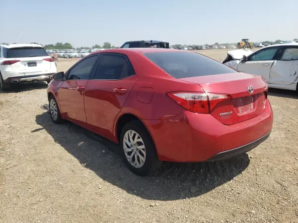2T1BURHE3JC015200 2018 TOYOTA COROLLA - Image 2