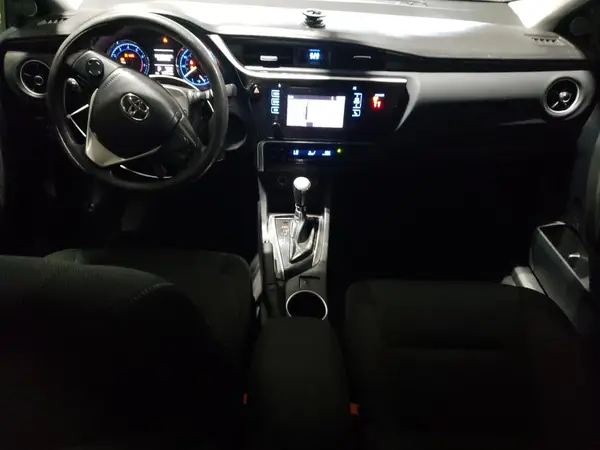 2T1BURHE3JC015942 2018 TOYOTA COROLLA - Image 8