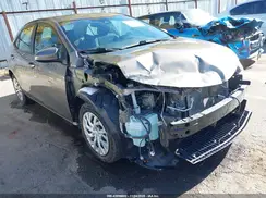 2T1BURHE3JC017402 2018 TOYOTA COROLLA