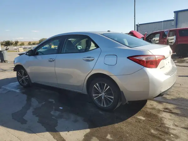 2T1BURHE3JC021238 2018 TOYOTA COROLLA - Image 2