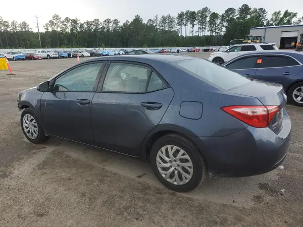2T1BURHE3JC023460 2018 TOYOTA COROLLA - Image 2