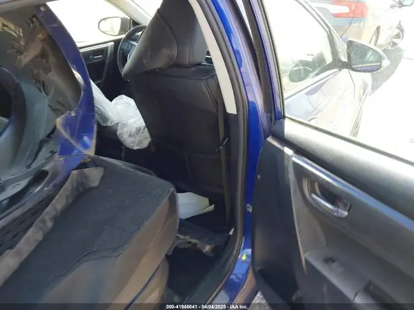 2T1BURHE3JC024494 2018 TOYOTA COROLLA - Image 8
