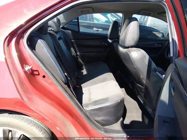 2T1BURHE3JC024902 2018 TOYOTA COROLLA - Image 8